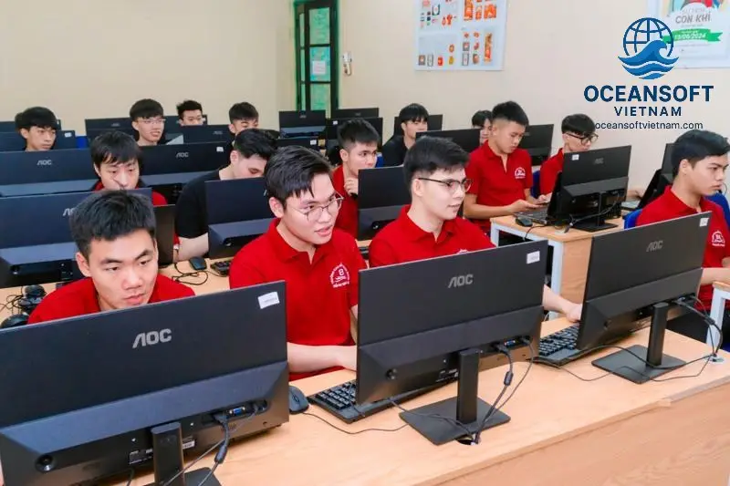 Các Lĩnh Vực CNTT Có Nhu Cầu Nhân Lực Cao Trong 5 Năm Tới Các Lĩnh Vực CNTT Có Nhu Cầu Nhân Lực Cao Trong 5 Năm Tới